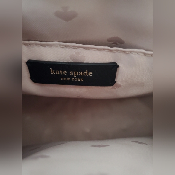 Kate Spade New York | Warm Beige & Black Jeanne Leather Crossbody Bag - Picture 10 of 16